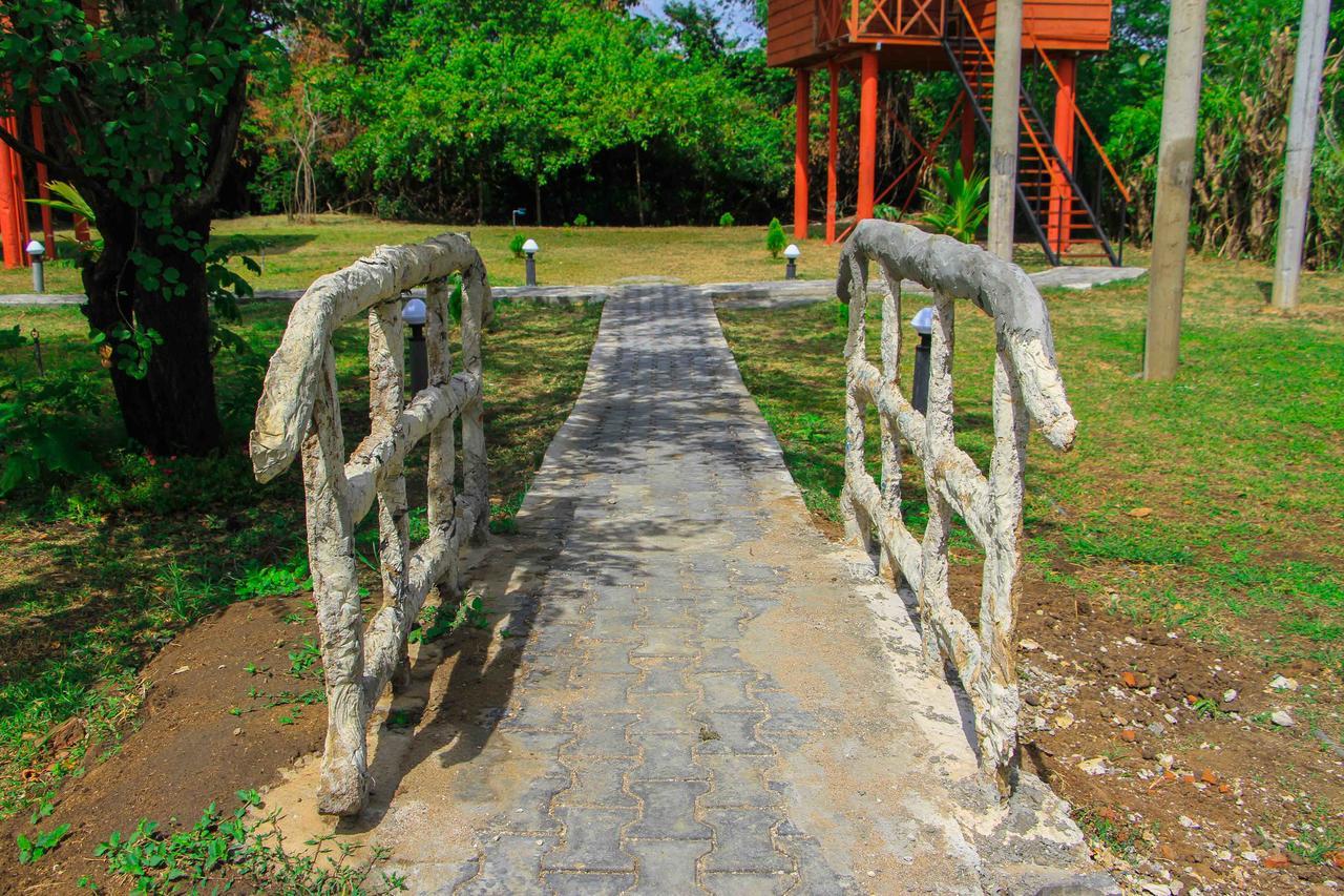 Sigiri Royal Point Tree House Hotel Сигирия Екстериор снимка